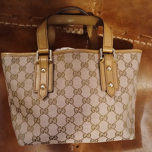Gucci Handbag - Picture 1 of 12